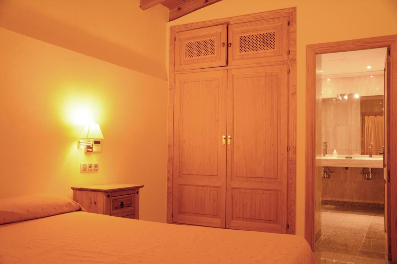 Agroturismo Son Burgues Petra  Εξωτερικό φωτογραφία